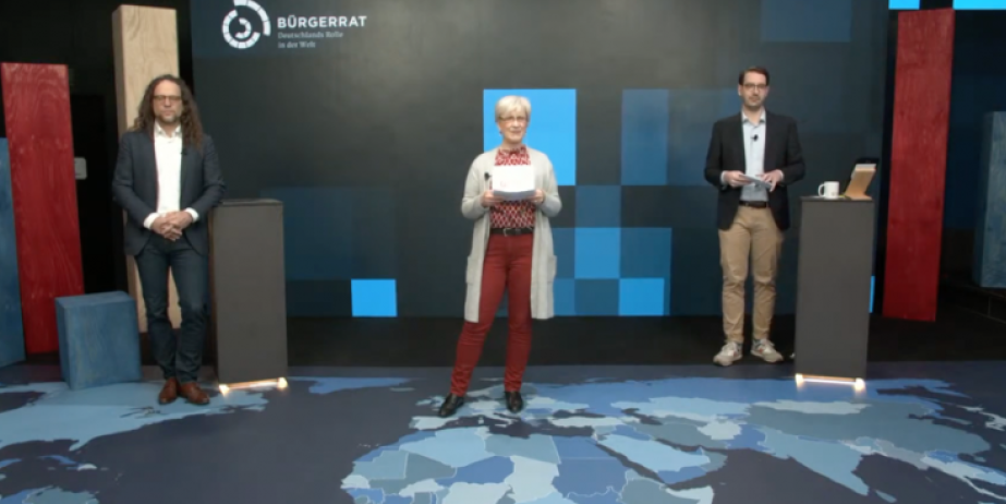 image citizens' assembly on germany's role in the world